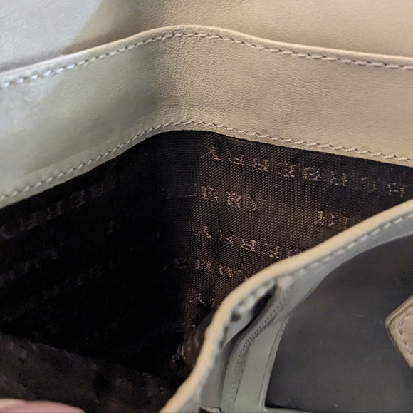 Burberry Wallet in Smoked Trench - Picture 7 of 10